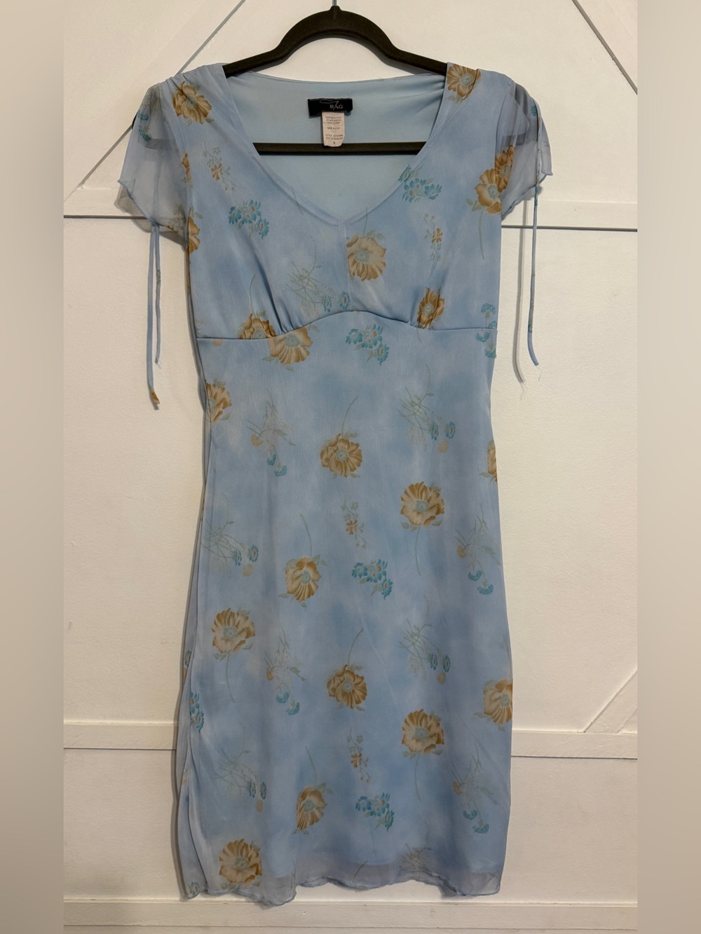 Light Blue Floral Midi Dress with V-Neck and Tie Sleeves